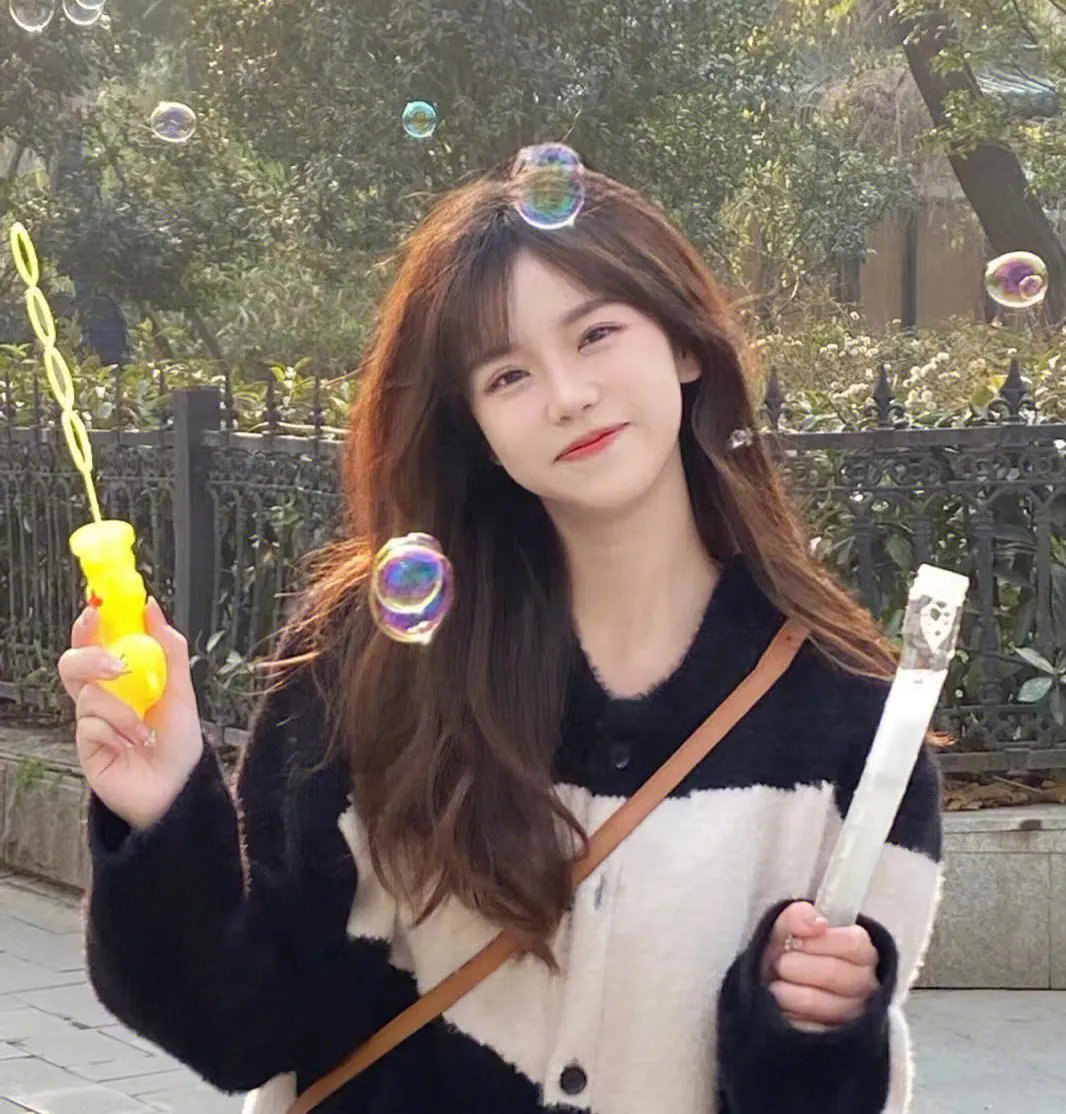 身负三万亿债务,我却成了债主的祖宗!